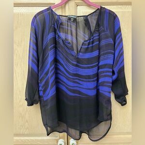 Sheer Express flowy top M